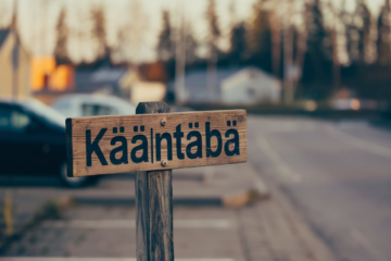 Kääntäbä